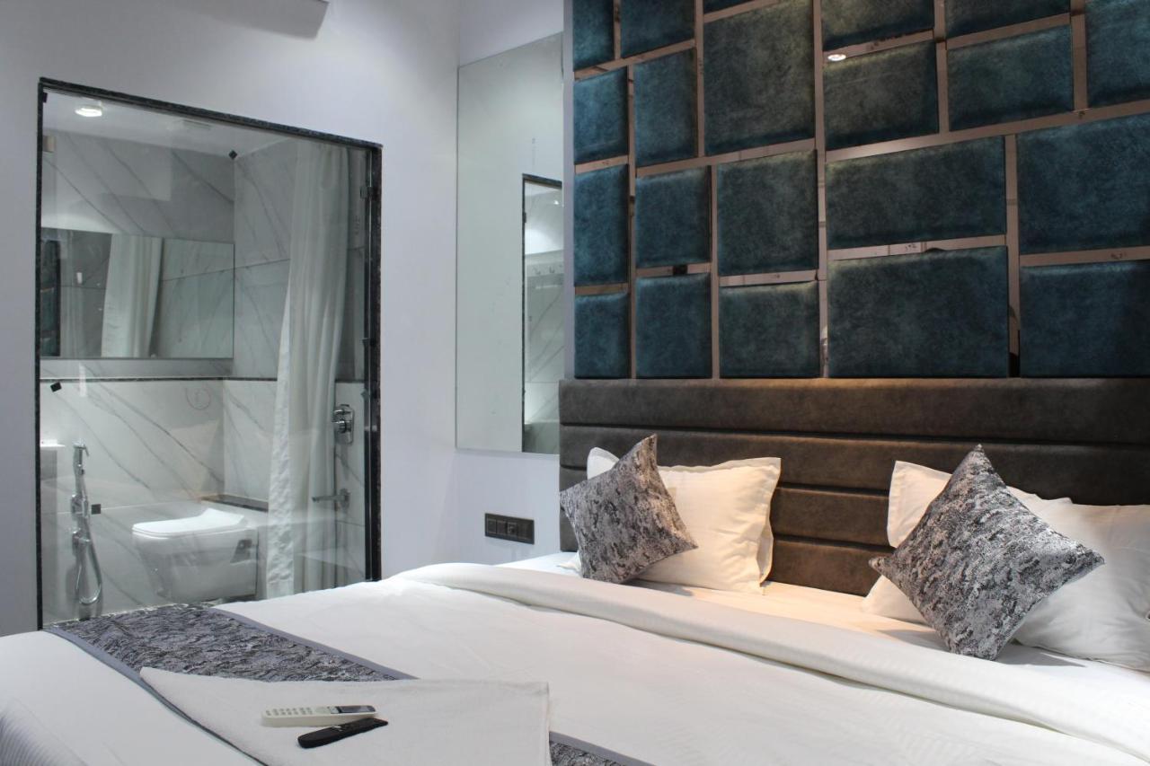 Hotel The Lowell Surat Ngoại thất bức ảnh