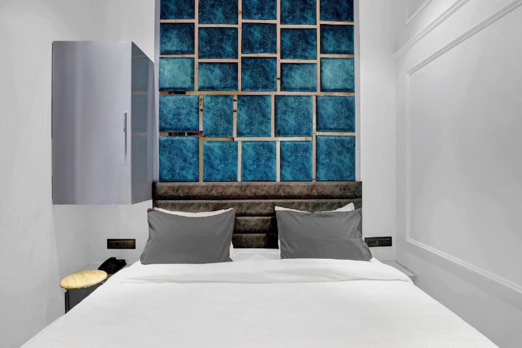 Hotel The Lowell Surat Ngoại thất bức ảnh